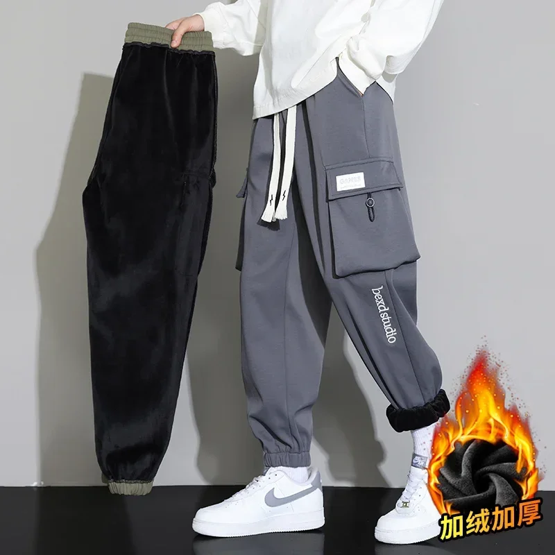 Winter Men's Fleece Print Cargo Pants  Outdoor Windproof Multi-pocket Slacks  Men's Military-style Legging Cargo Pants