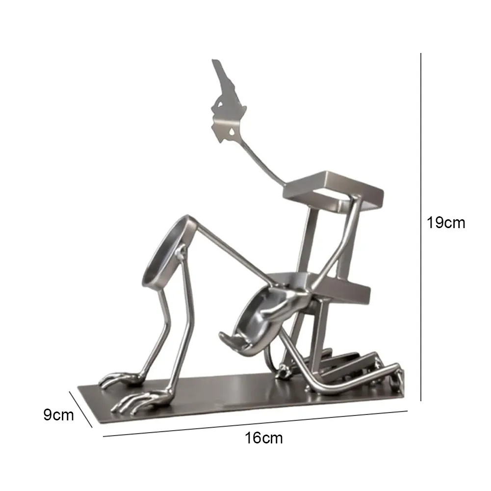 Metal Red Wine Rack Skull Wine Bottle Display Stand