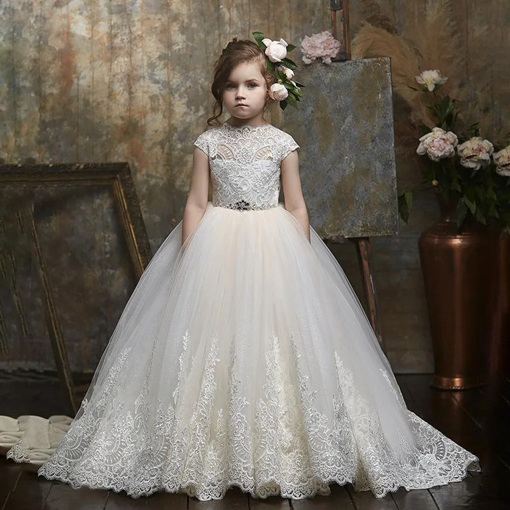 

New Flower Girls Dresses For Wedding Lace Appliques Beading Cap Sleeve Ball Gowns Custom Holy First Communion Gowns for Kids
