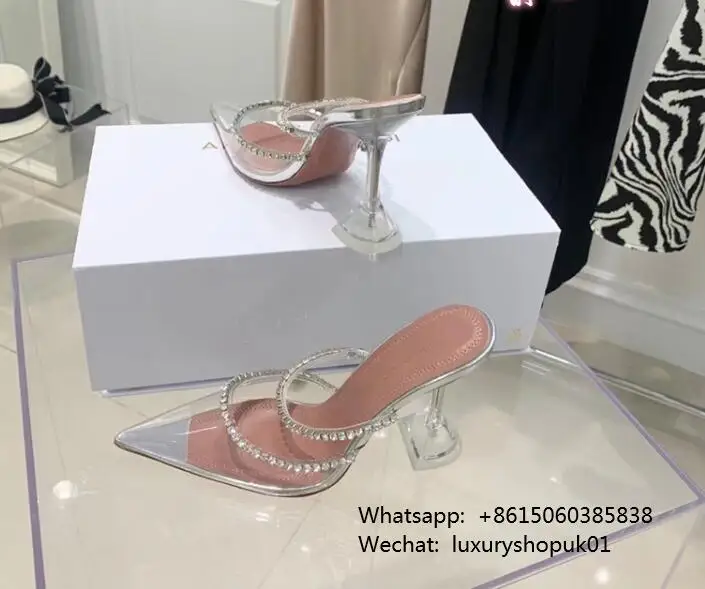 Рисунок 6 - Босоножки Gilda со стразами из