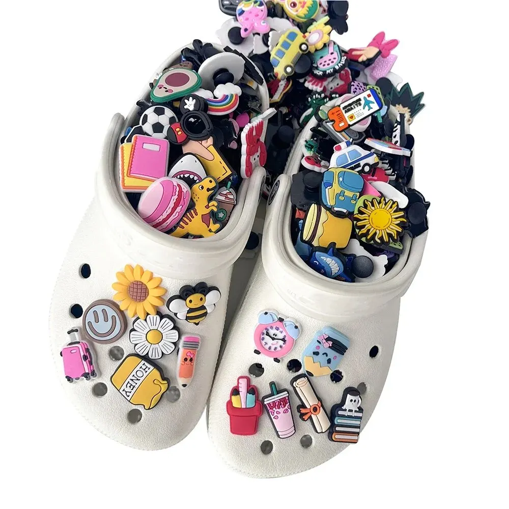 Shoe Charms 30/90pcs Random Pattern Set For Clogs Bag Bubble Slides Sandals PVC Shoe Decorations Beach Bag Accessories Gift