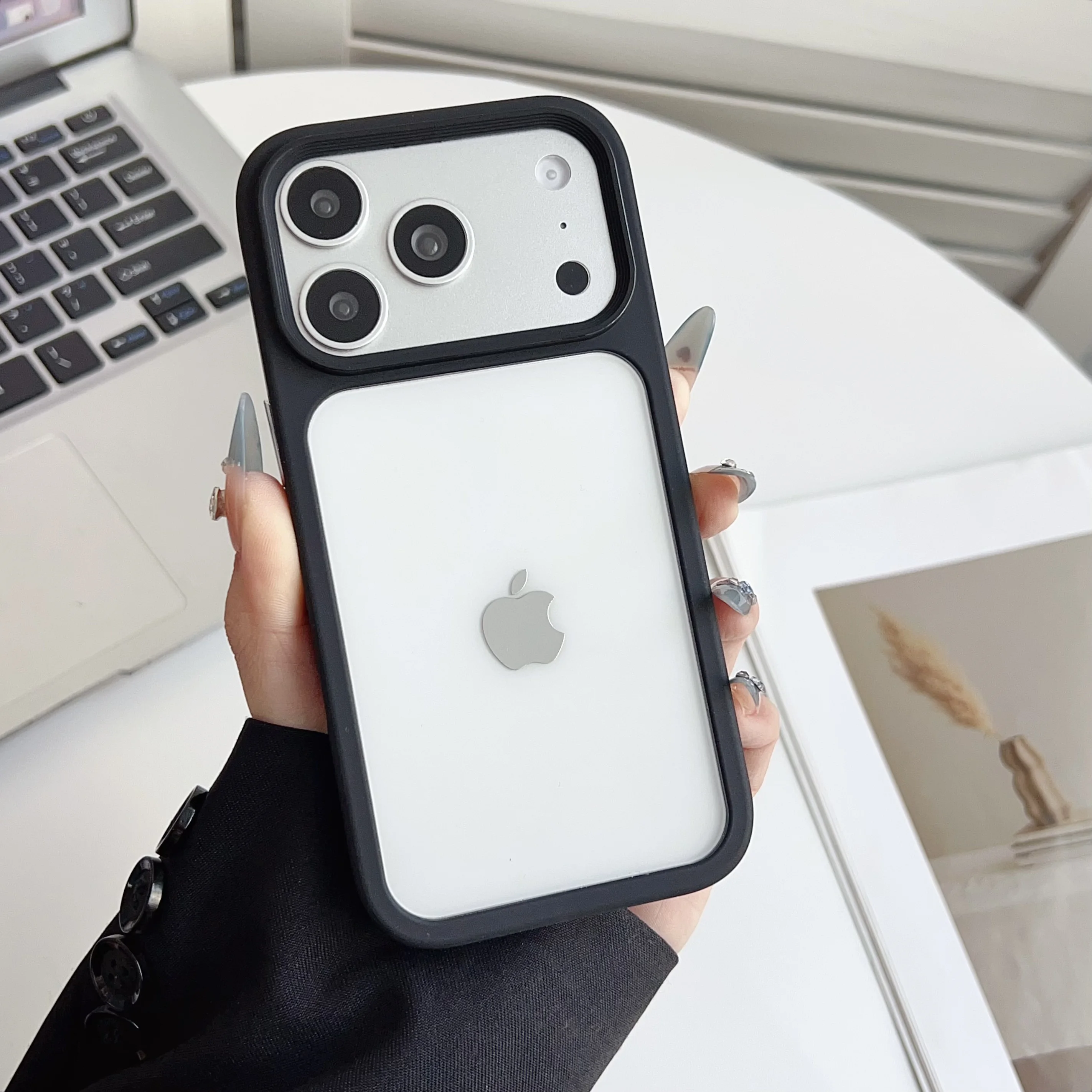Transparent Skin Feel Shock Resistant Phone Case with TPU Border and Hardware Buttons