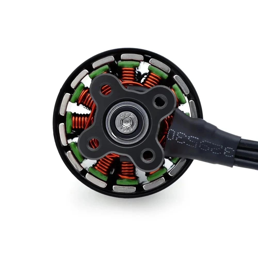 

Новый бесщеточный двигатель SURPASS HOBBY B3115 3115 900KV/ 1050KV 6S, совместимый с 9-дюймовым для FPV Racing, большой радиус действия X Class