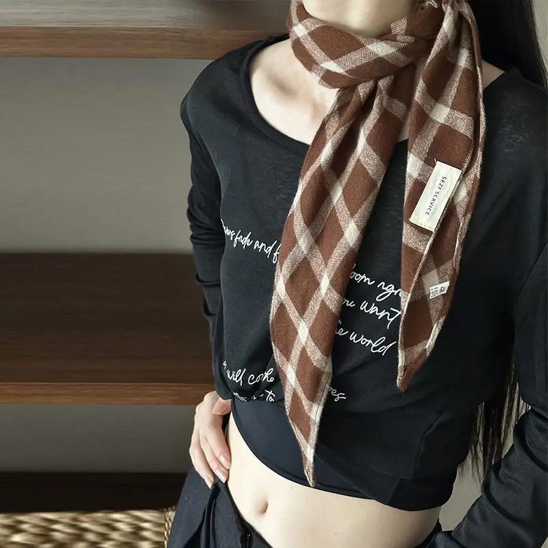 Retro Checkered Diamond Shaped Scarf For Women Korean Versatile Headband Warm Neck Scarf Decor Multifunctional Fart Curtain