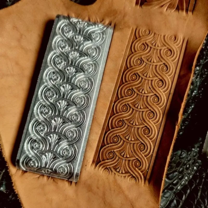 Rolled Vine Branch Pattern Belt Emboss Stamps: 독특한 가죽 가공에 활력을 불어넣으세요