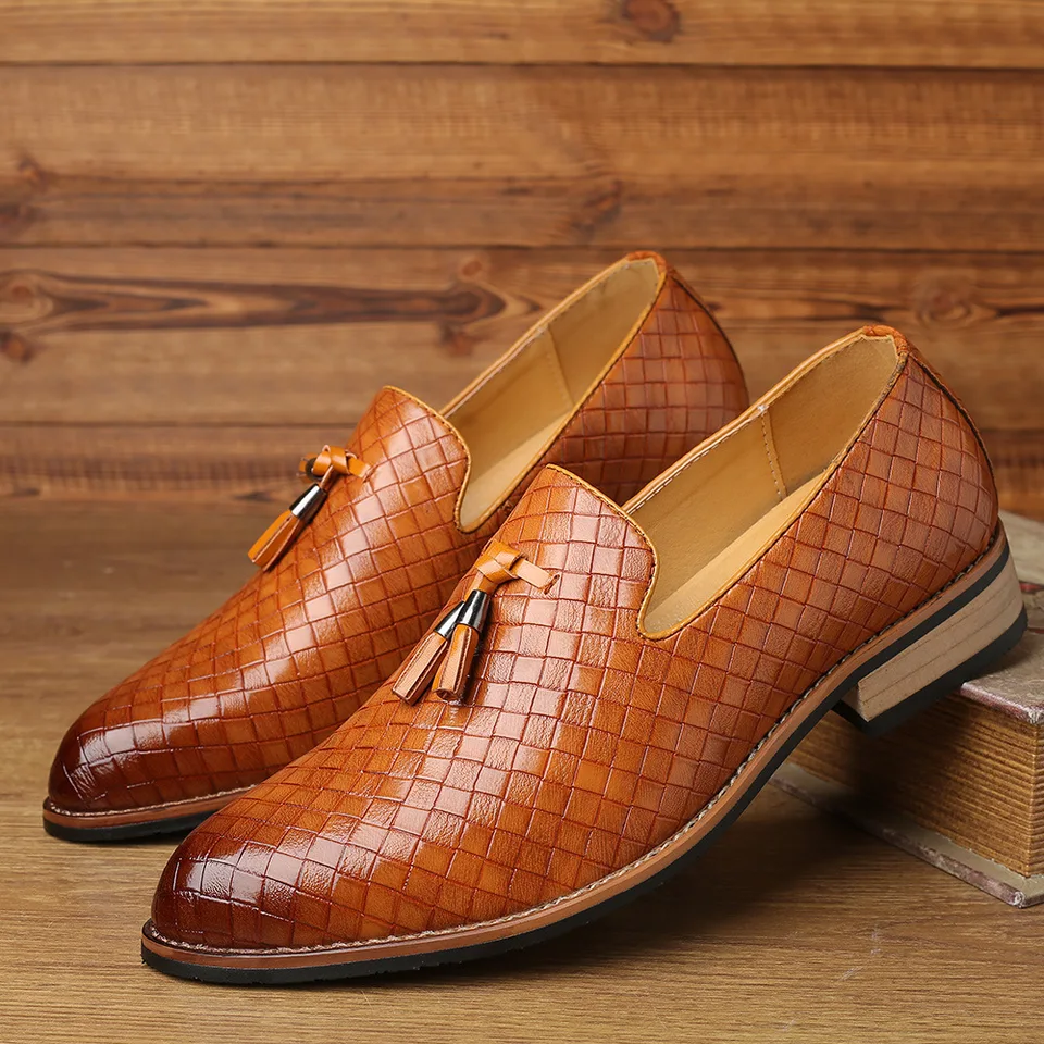 Heren lederen instappers jurk schoen puntige teen slip op mocassins rijden schoenen mode partij bruiloft zakelijke schoenen, Zwart, 44.5 EU Heren lederen instappers jurk schoen puntige teen slip op mocassins rijden schoenen mode partij bruiloft zakelijke schoenen, Zwart, 44.5 EU