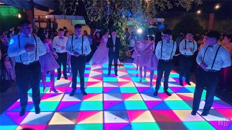 

4pcs DMX512 1*1m DMX led RGB Dance Floor For Wedding Party Catwalk Stage Show DJ Disco