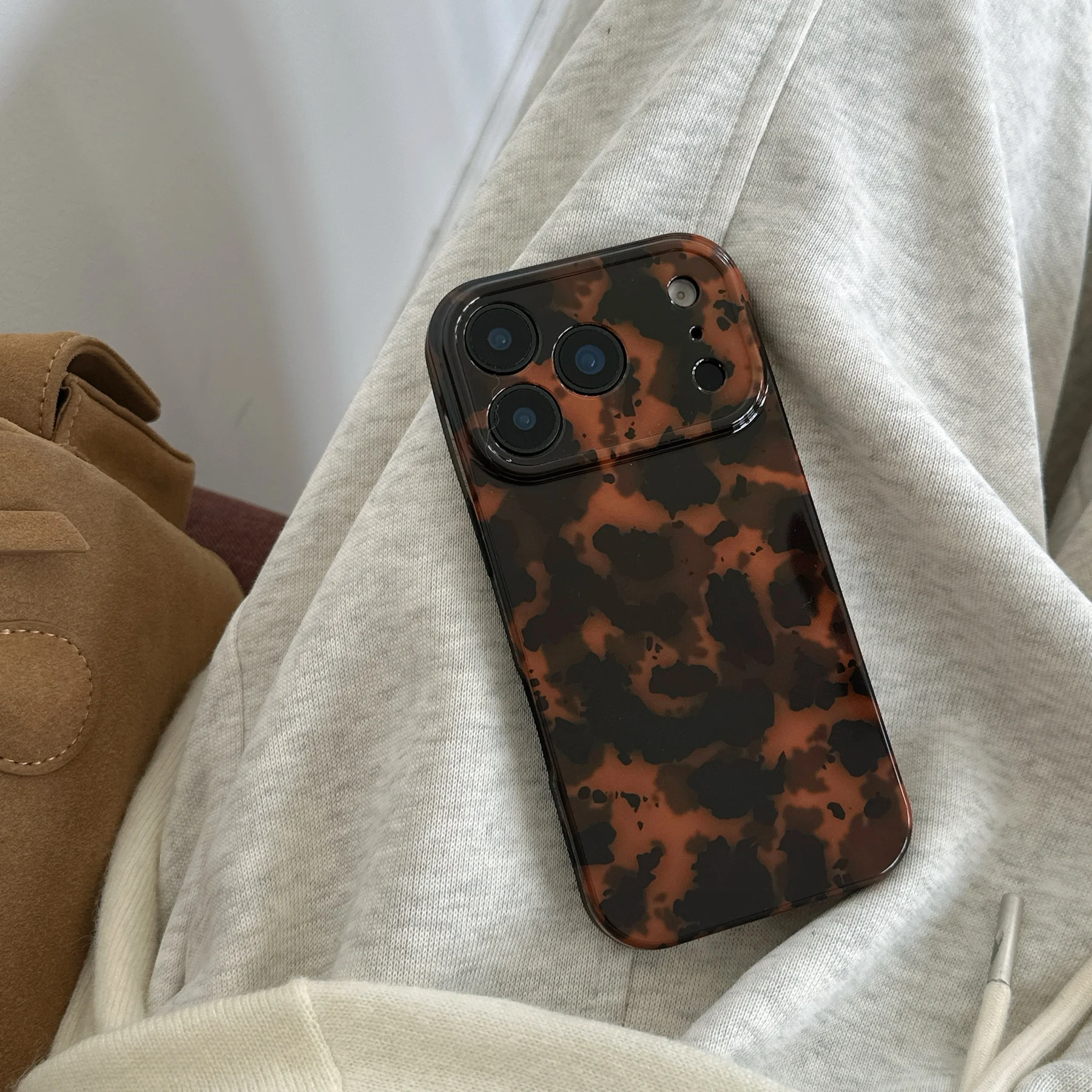 Retro Stylish Amber Color Lamber Pattern Glossy Phone Cover Case for iPhone 17 16 15 14 13 12 Pro Max Plus Air Image 35