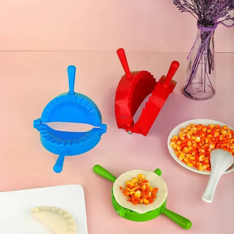 Description Picture 5 of itemPlastic Dumplings Maker Mold Hand Dough Press Dumpling Clip DIY Ravioli Pie Mould Maker Kitchen Pastry Tools Cooking Accessories
