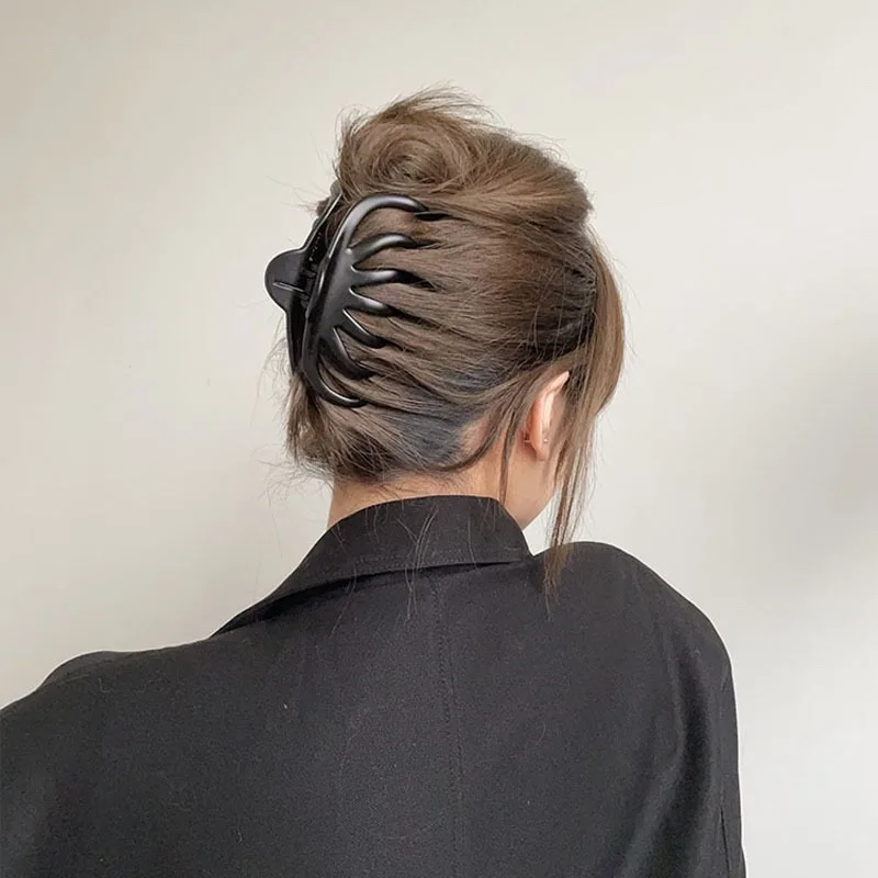 Рисунок 2 - Однотонные заколки для волос в Корейском стиле