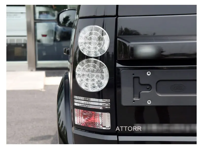 ランドローバー　ディスカバリー　テールレンズ ランドローバー ディスカバリーの割れてしまったテールレンズを