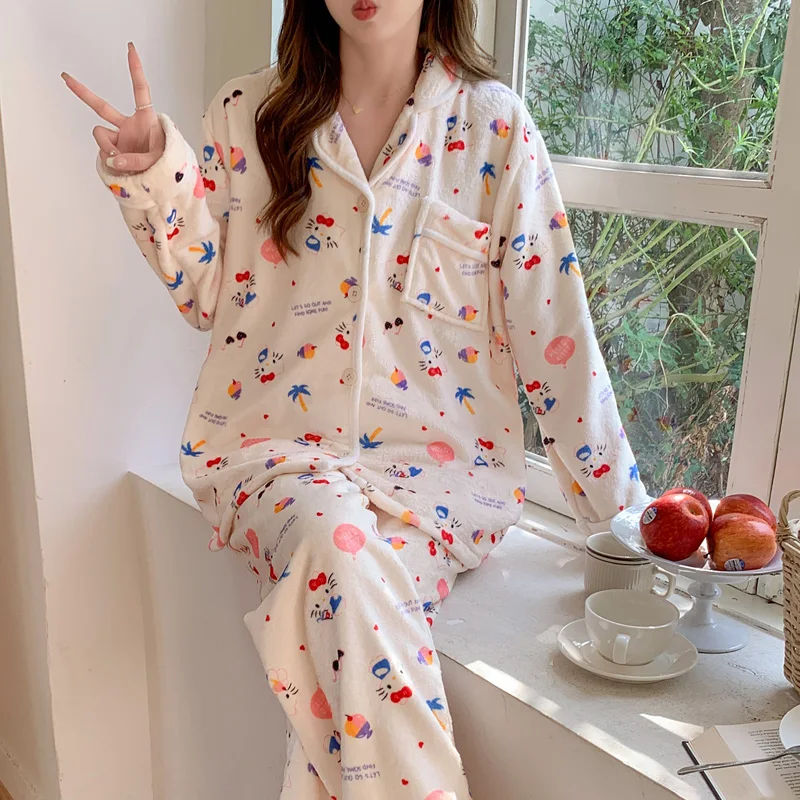 

Sanrios Hello Kitty Plush Sleepwear Kt Cat Winter Leisure Comfort Coral Velvet Pajamas Outdoors Household Clothes Christmas Gift