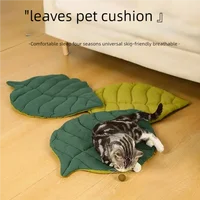 Tapis de couchage pour chat en coton doux en forme de feuille, couverture de sommeil pour chaton, chiot et chien, tapis de sol double face lavable pour animaux de compagnie, coussin de confort pour la maison 2