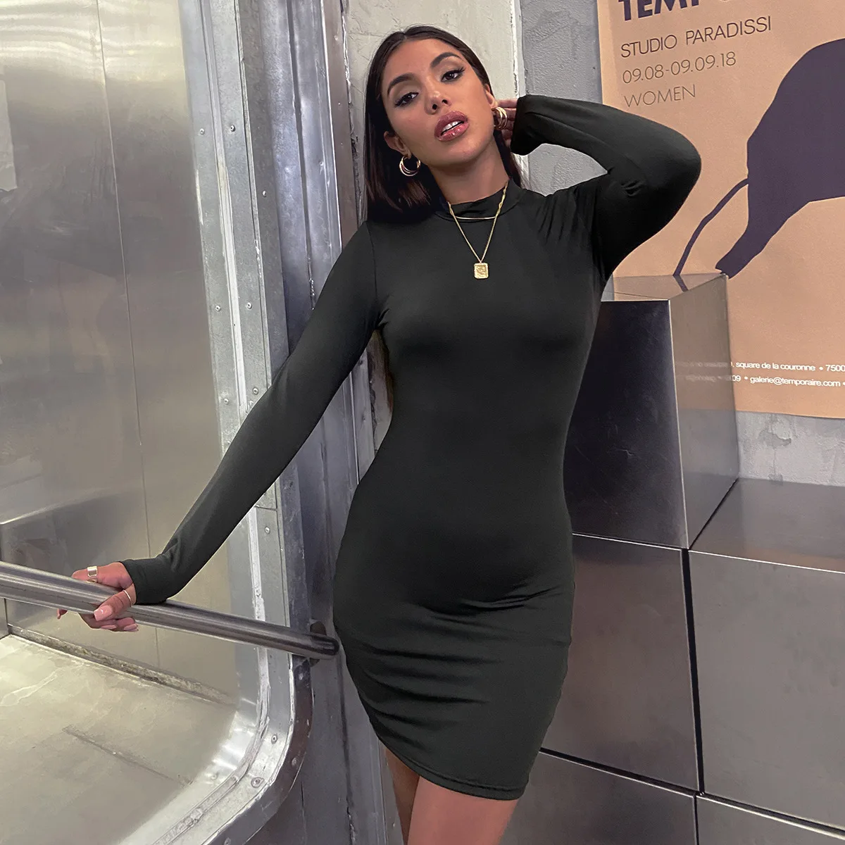 

New Fashion Women Winter Sexy Solid Color Long Sleeved Short Mini Dress Women Sexy Party Slim Bodycon Hip Package Dresses