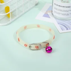 Glowing Luminous Cat Necklace with Fluorescent Bell Collar - Pet Accessories (Pink)