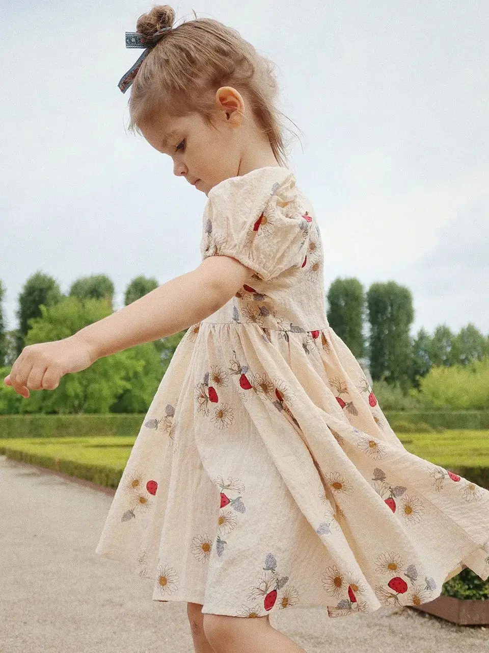 Summer new children's clothing KS Beetle short sleeved dress floral shorts set