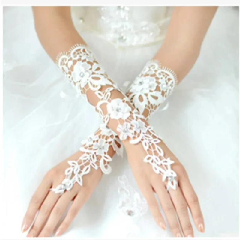 

Elegant Short Paragraph Rhinestone Lace Gloves Beautiful Elbow Length Bridal Wedding Fingerless Gloves Accessories