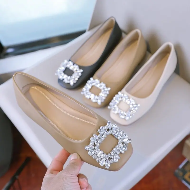 

New Sparkling Rhinestone Shoes Woman Silver Japanned Leather Flats Square Toe Slip On Ladies Ballets Office Dress Loafers Femme