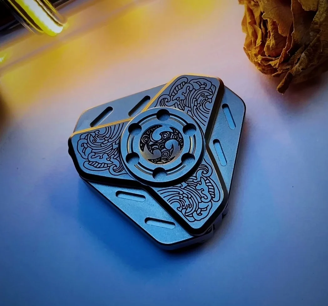 

Ручной меч EDC открытая Броня гироскоп для пальцев