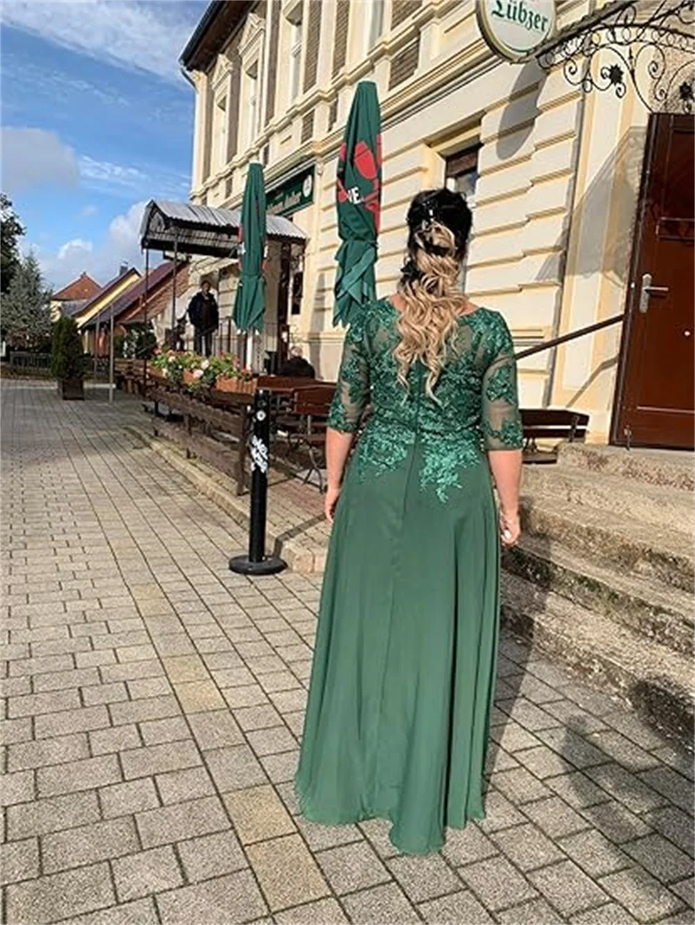Mother Of The Bride Dresses Long Chiffon Evening Dress V Neck Lace Flowers Appliques Formal Party Gowns With Sleeves