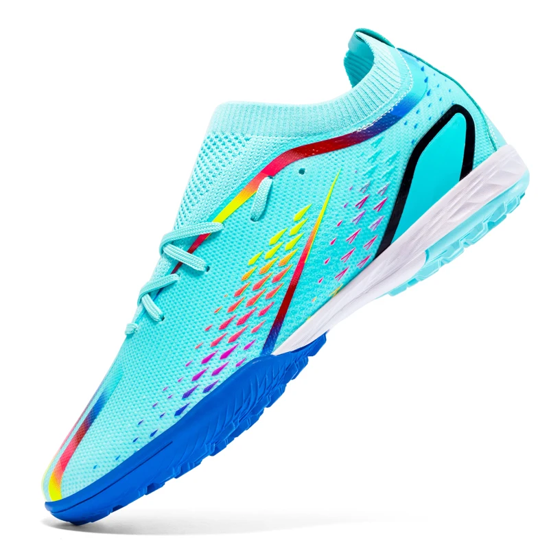 Description Picture 3 of itemHigh Quality Ultralight Mens Soccer Shoes Non-Slip Turf Soccer Cleats for Kid TF/FG Training Football Boots Chuteira Campo