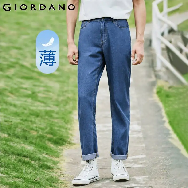 

GIORDANO Men Denim Jeans Mid Rise Comfort Classic Five-Pocket Denim Pants Quality Zip Fly Fashion Casual Denim Jeans 18113902