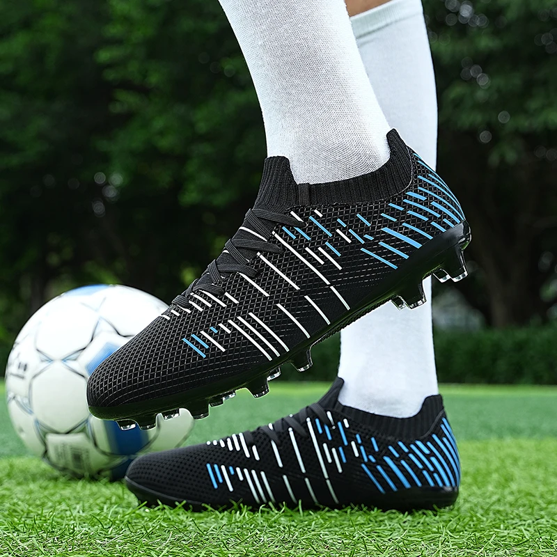 

2024 Men's Soccer Shoes Large Size Ultralight Football Boots Boys Sneakers Non-Slip AG/TF Soccer Cleats Ankle Boots Unisex
