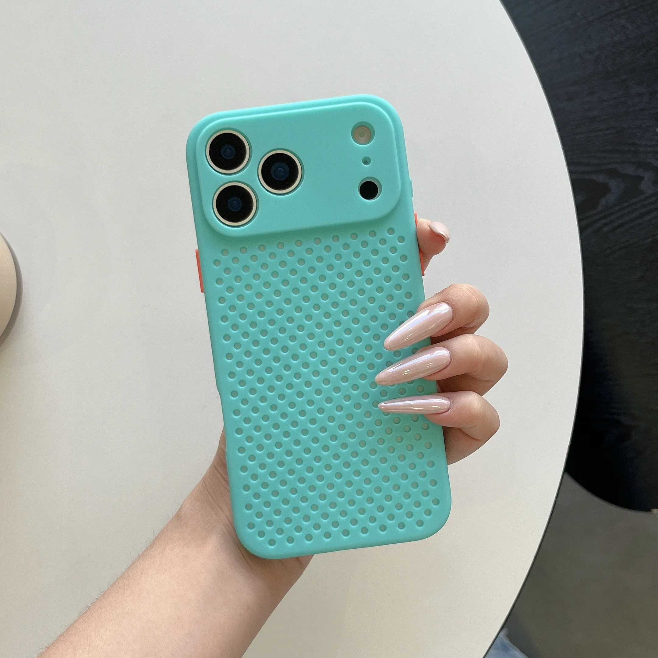 Breathable Cooling Silicone Phone Case with Shockproof Matte Bumper Cover