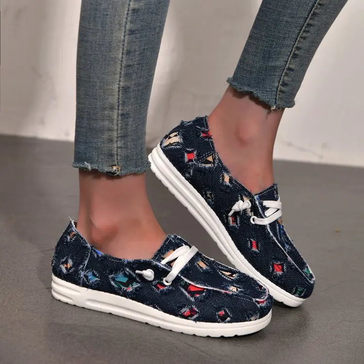 Loafers Women Platform Shoes Cowboy Flats Sandals 2023 Autumn New Designer Walking Sport Shoes Lace Up Running Hiking Zapatos