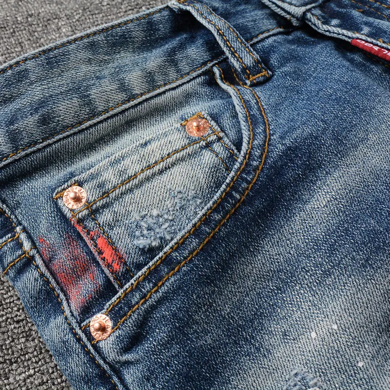 Рисунок 3 - Джинсы мужские рваные эластичные в стиле ретро