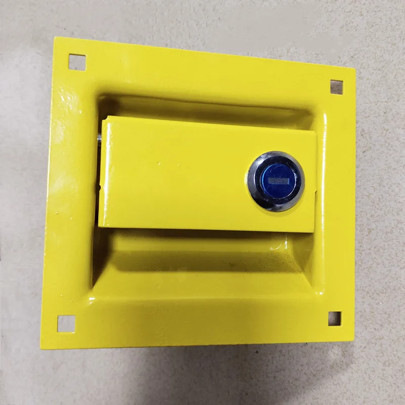 

Excavator accessories side door lock rear cover lock Carter CAT305 306 307 308 hood lock side door lock hydraulic pump cover loc