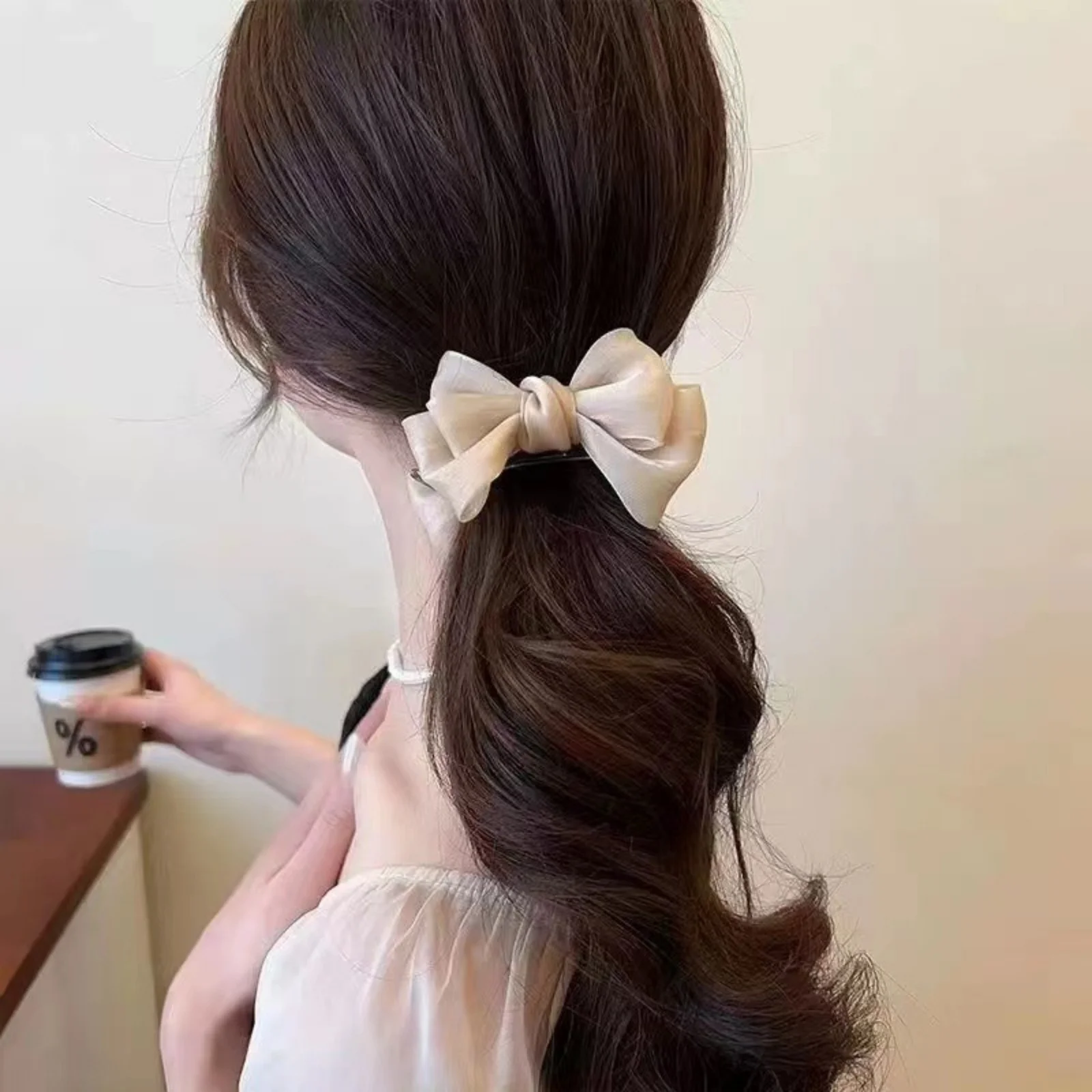 1PC Elegant Bow Hair Claw Set: Chiffon Big Bow Hair Clip for Women, Chic Hair Accessories in Black & Beige