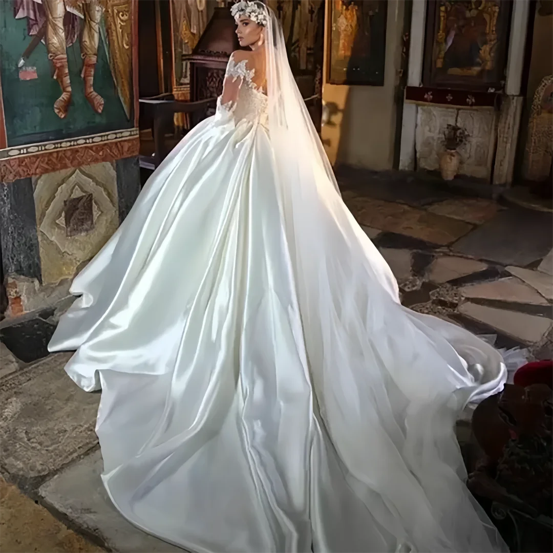 그레이스 공주 페르시 연인 긴 소매 새틴 볼 가운 웨딩 드레스 백리스 코트 트레인 신부 가운 Vestido De Novia