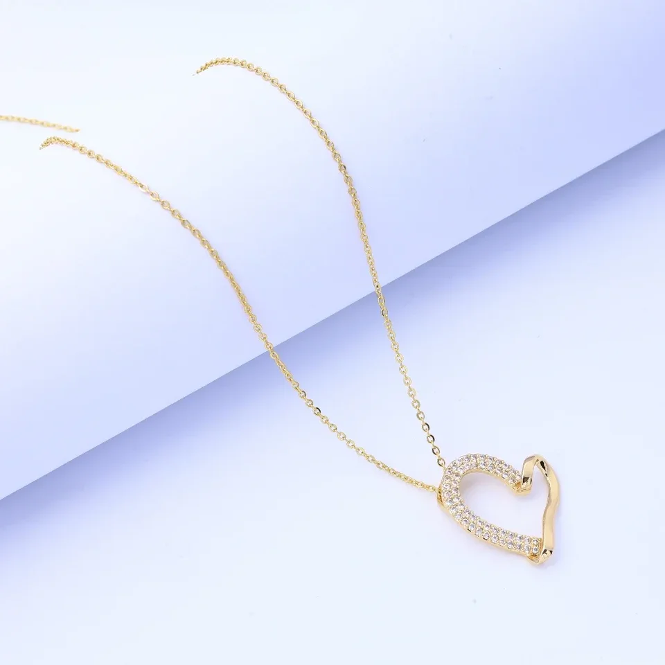 Elegant Zircon Pendant Necklace for Light Luxury Style