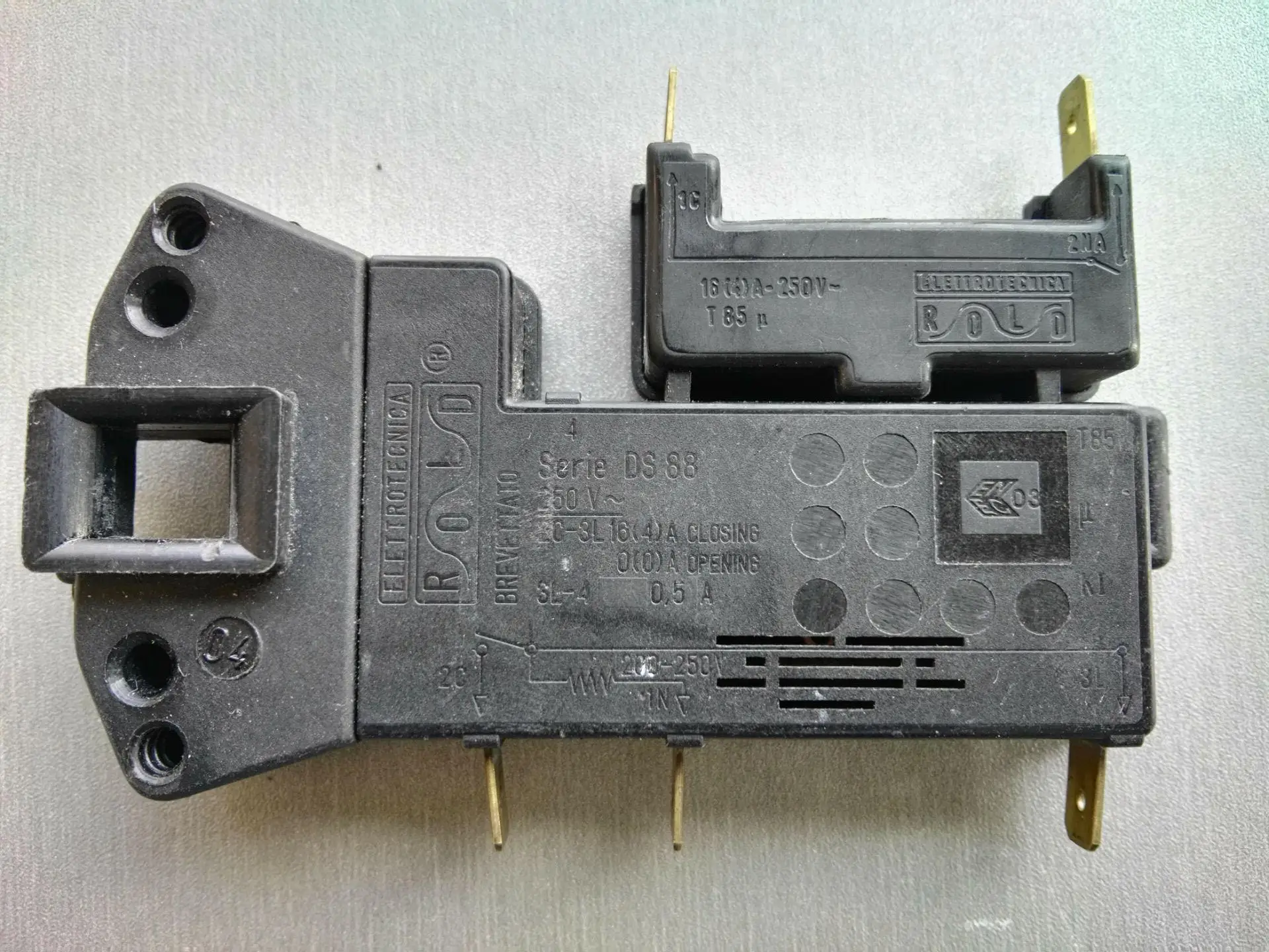 

XQG60-HTD1068 XQG60-HTD1268