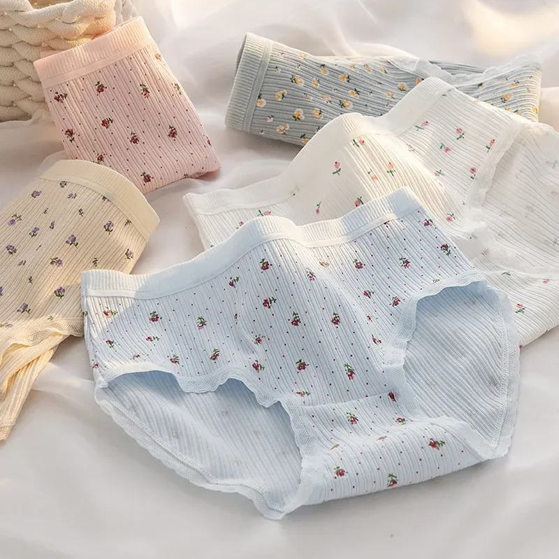 Soft Cotton Panties Girls Briefs Sexy Women Breathable Female Underpants Mid Waist Panty Ladies Shorts Small Floral Pattern