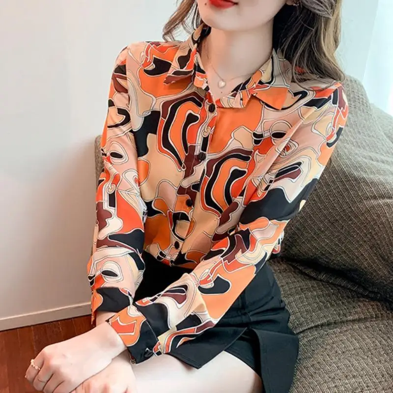 Vintage Printed Lapel Button Floral Shirt Women's Clothing 2022 Autumn New Loose Casual Tops All-match Office Lady Blouse