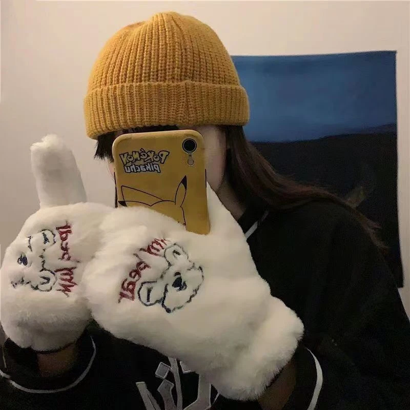 Рисунок 4 - Зимние ветрозащитные варежки из