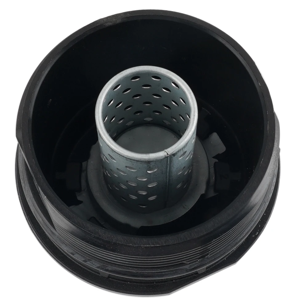 Car Oil Filter Black Oil Filter Housing Cap 15620-37010 1562037010 Fit For Toyota Corolla Prius Matrix Lexus CT200h car oil filter