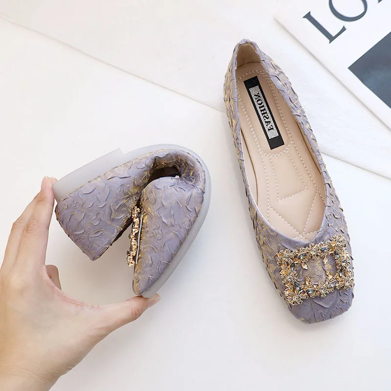 

Elegant Women Flat Comfortable Outdoor Casual Shoes Pumps Metal Decoration Slip-on Modern Woman Shoes 2023