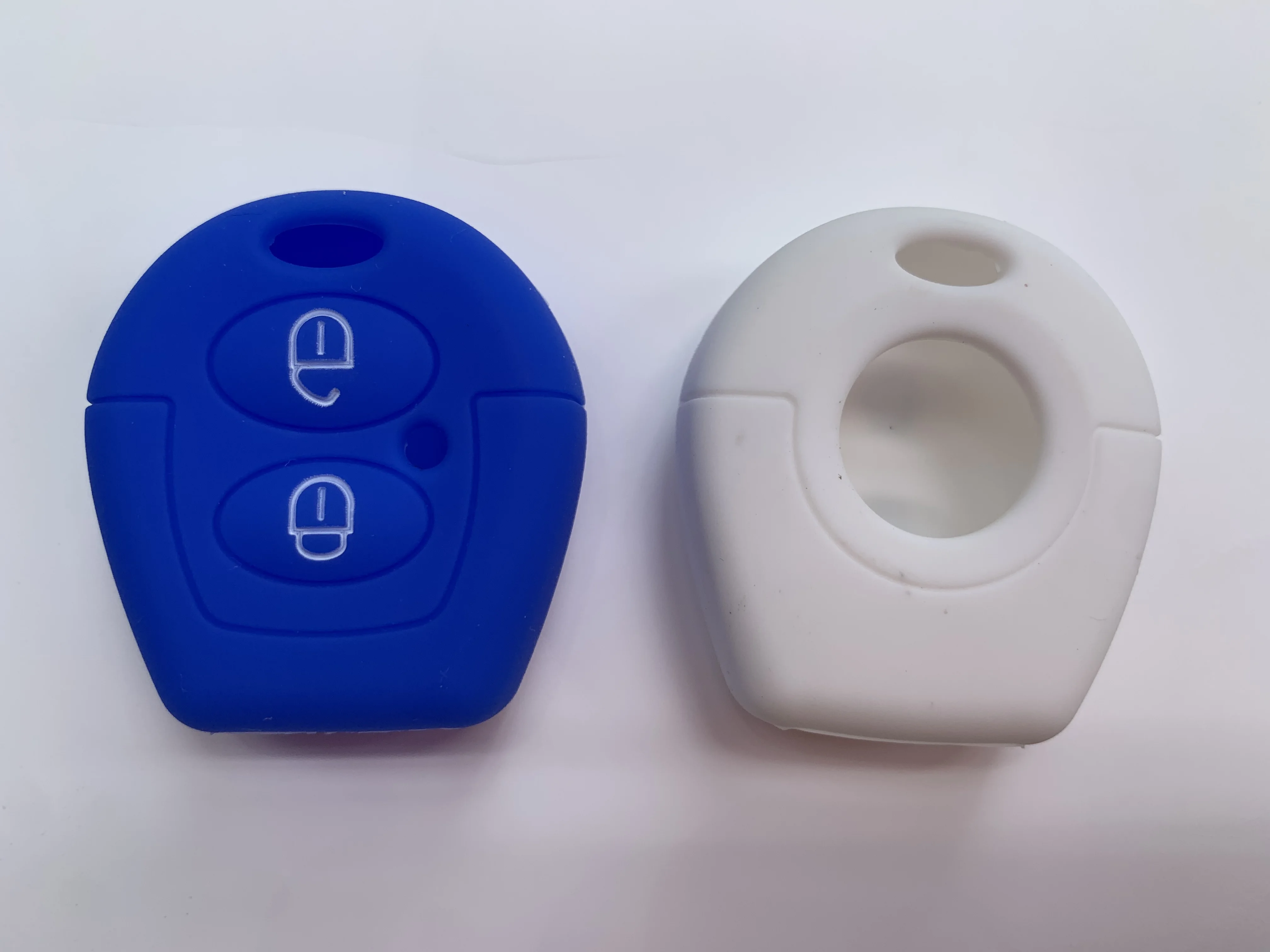 2 Button Remote Silicone Key Cover Case For Vvw Polo Golf Passat Bora Sharan For Skoda Octavia Fabia Seat Corboda Leon Ibiza key case cover key case