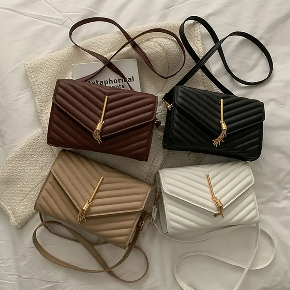 

Embroidery Crossbody Bag PU Leather Shoulder Bag Casual Messenger bag for Women