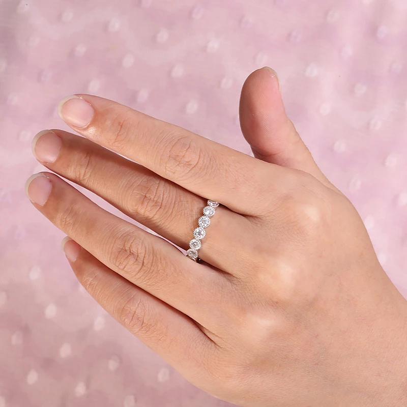 AEAW 14K White Gold Round Cut Moissanite Rings for Women Handmade