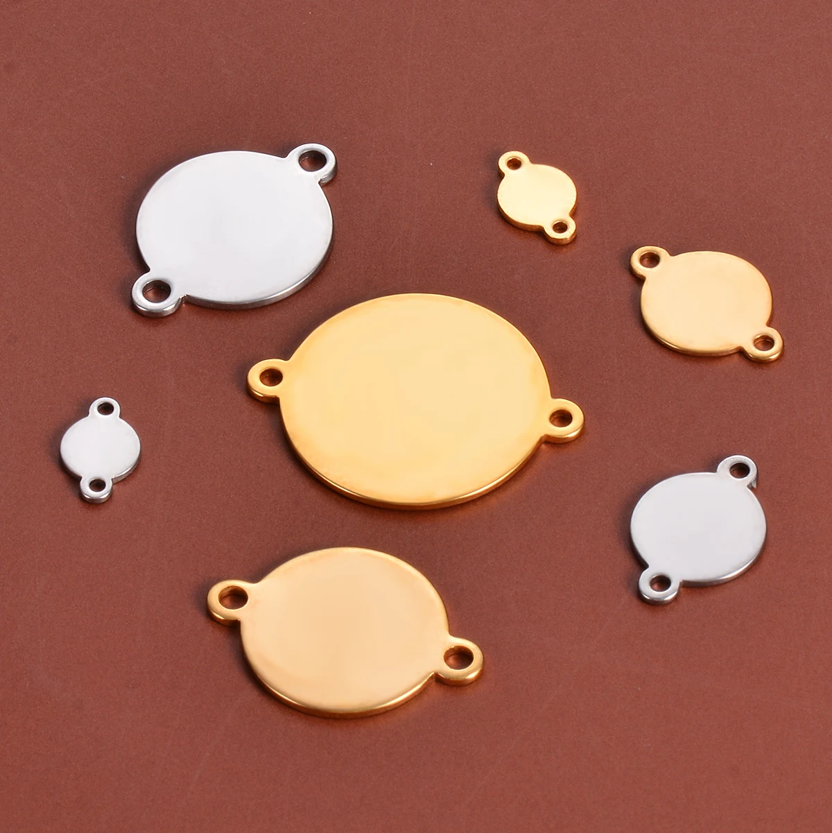 20-Piece Gold Stainless Steel Round Blank Stamping Tags with Dual Loops