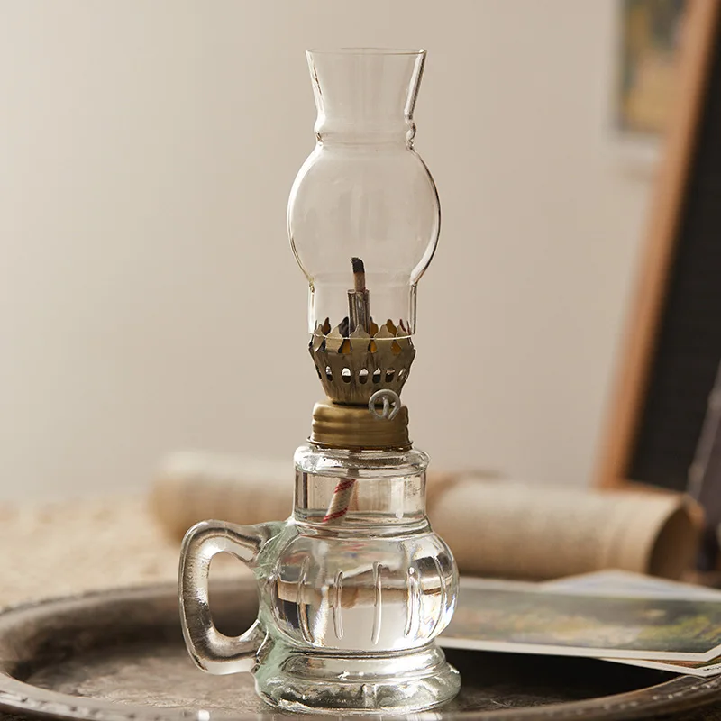 Large Glass Kerosene Oil Lamp Lantern Vintage Four-Claw Oil Lamps for Indoor  Use Decor Chamber Hurricane Lamp Home Lighting Clear Kerosene Lamp Lanterns  