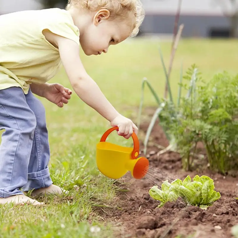 Sprinkler Watering Can Cute Cartoon Garden Kids Home plastic Flowers Bottle Beach Spray Bath Toy Early Education gifts 2