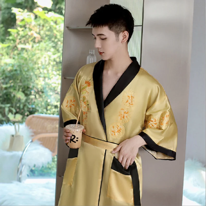 Hot Selling New Spring Chinese Style Men's High Quality Satin Silk Two-face Robe Embroidery Dragon Loose Kimono Bath Gown