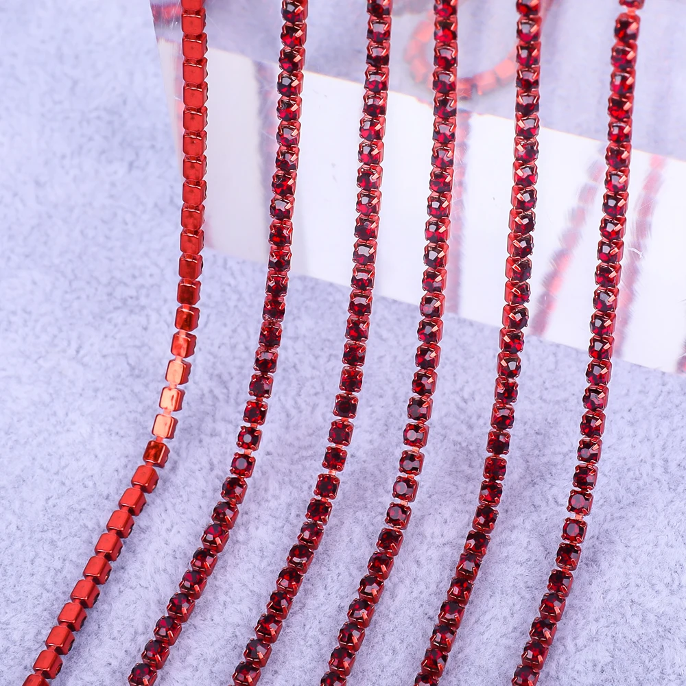 Elegant Gold Crystal Rhinestone Chain Decoration