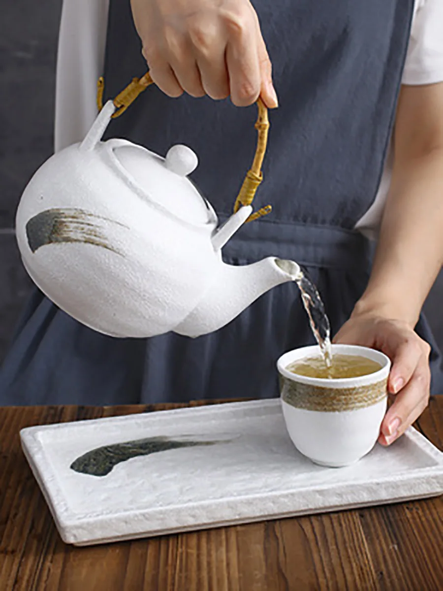 Ceramic Tea Kettle with Rattan Handle, Hand-painted Teapots Infuser, Kung Fu Puer Ceremony Service, Japanese Style, 750ml