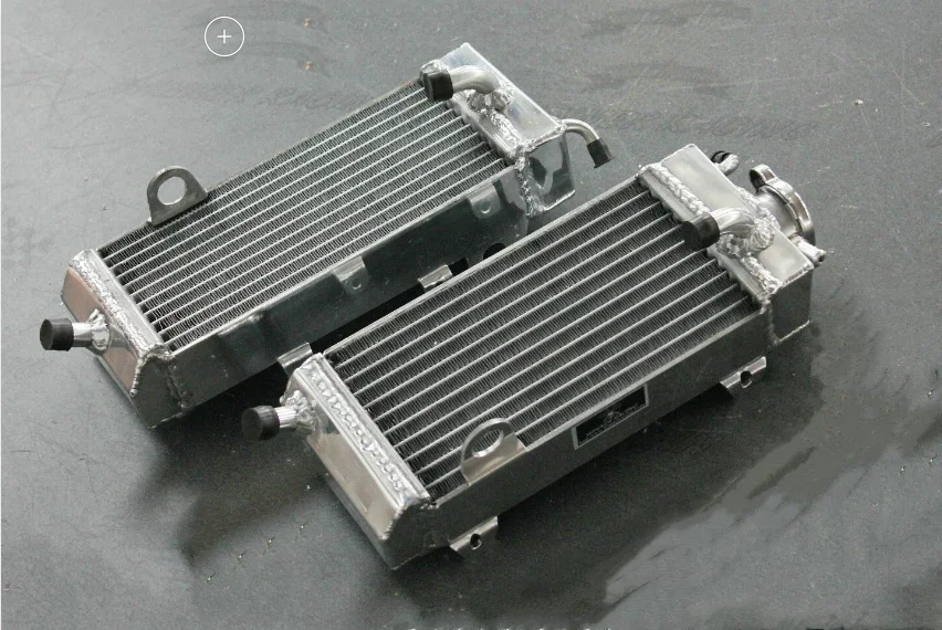

Алюминиевый радиатор L + R для Yamaha WR200, WR200RD 1992 года